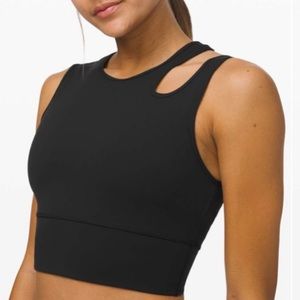 LULULEMON MASTERED MOTION CROP TANK